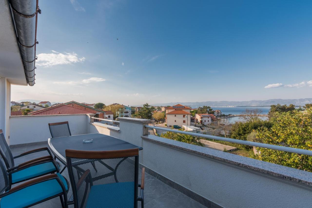 Pansion Dujmovic 2 Porat (Krk) Exterior photo