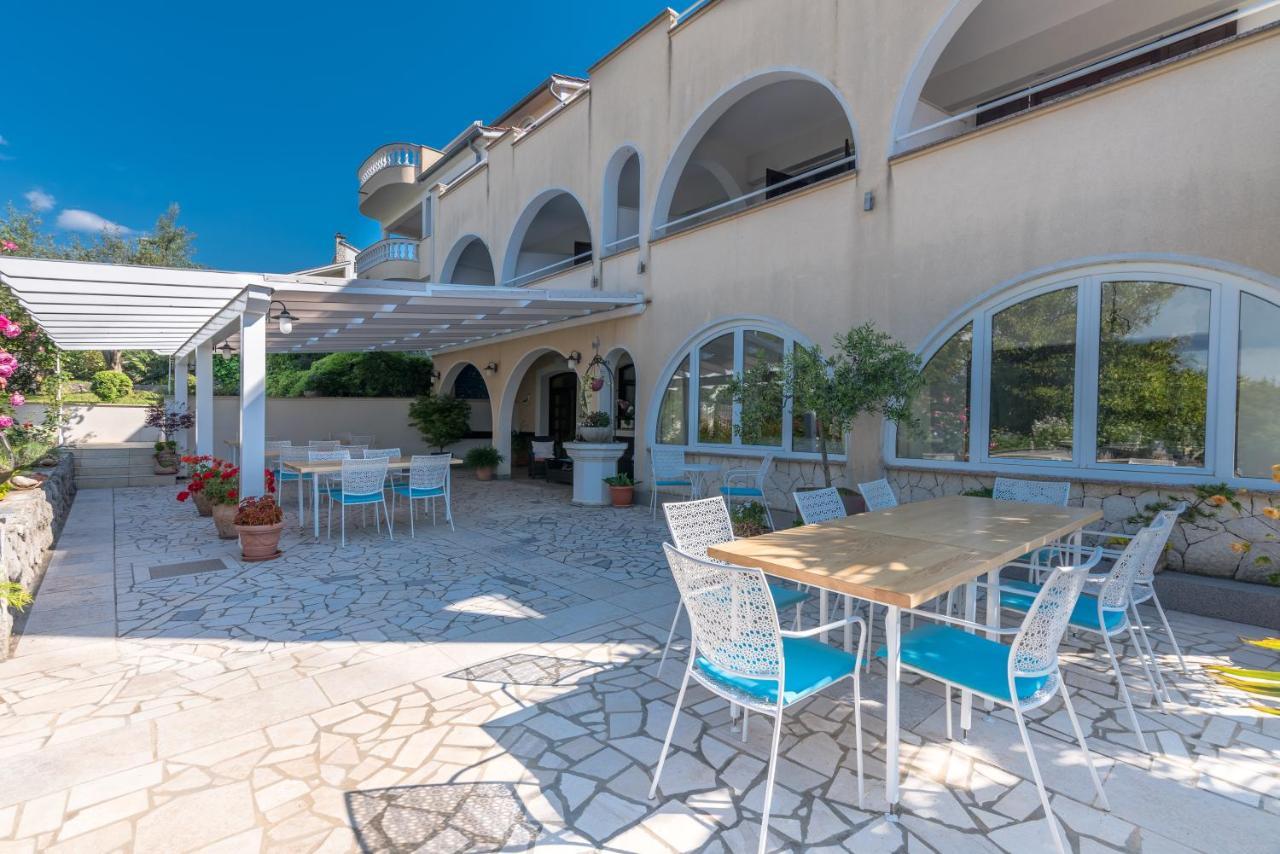 Pansion Dujmovic 2 Porat (Krk) Exterior photo